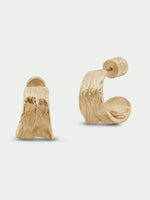 Load image into Gallery viewer, Fold Earring Gold
