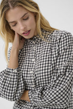 Load image into Gallery viewer, Part Two Samilla Black and White Blouse
