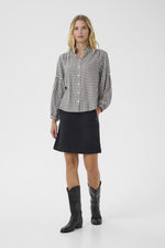 Load image into Gallery viewer, Part Two Samilla Black and White Blouse
