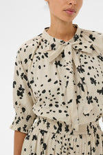 Load image into Gallery viewer, Part Two Almera Blouse Black Dot Flower Print
