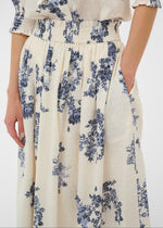 Load image into Gallery viewer, Part Two Skirt Blue Floral Amaia
