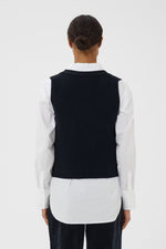 Load image into Gallery viewer, Part Two Sylva Knitted Waistcoat Navy

