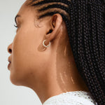 Load image into Gallery viewer, Kahlia Mini Pearl Hoop Earrings Gold

