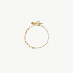 Load image into Gallery viewer, Union Bracelet Pearl and Gold
