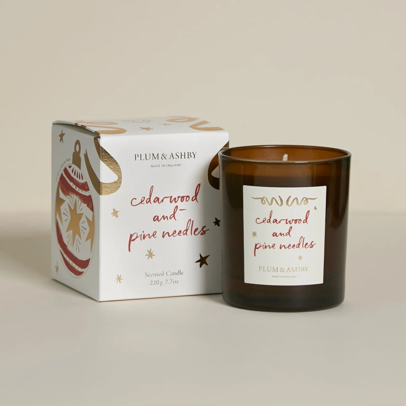 CEDARWOOD AND PINE NEEDLES CANDLE