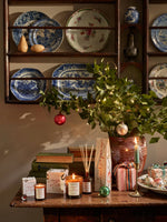 Load image into Gallery viewer, CEDARWOOD AND PINE NEEDLES CANDLE
