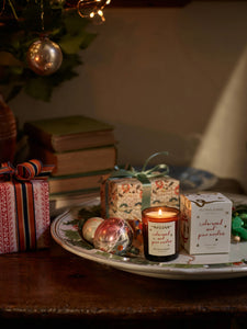 CEDARWOOD AND PINE NEEDLE VOTIVE CANDLE