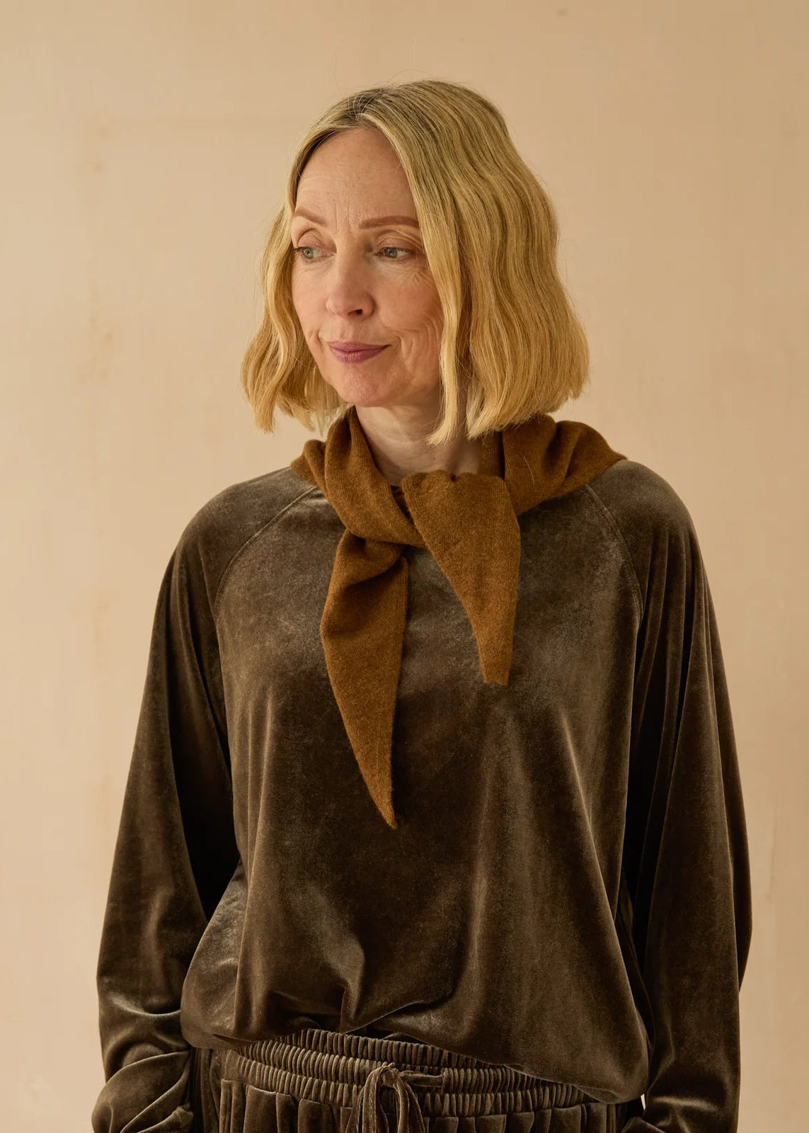 Jane Triangle Scarf Bracken