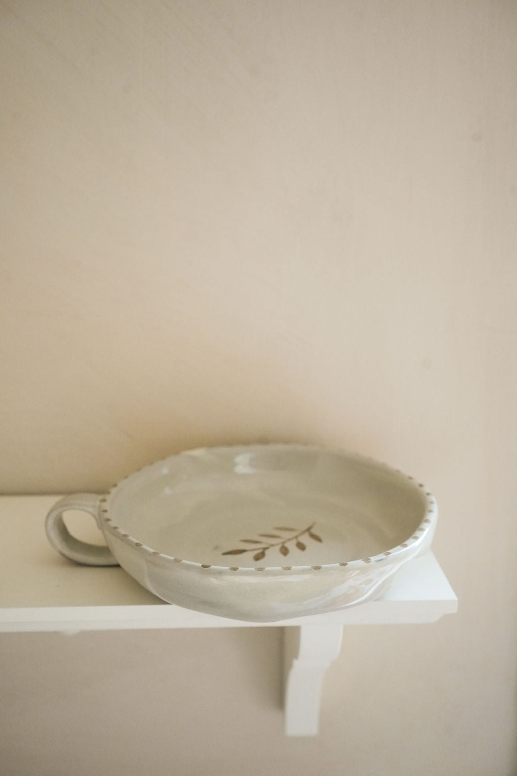 Hand Painted Botanic Dish Taupe