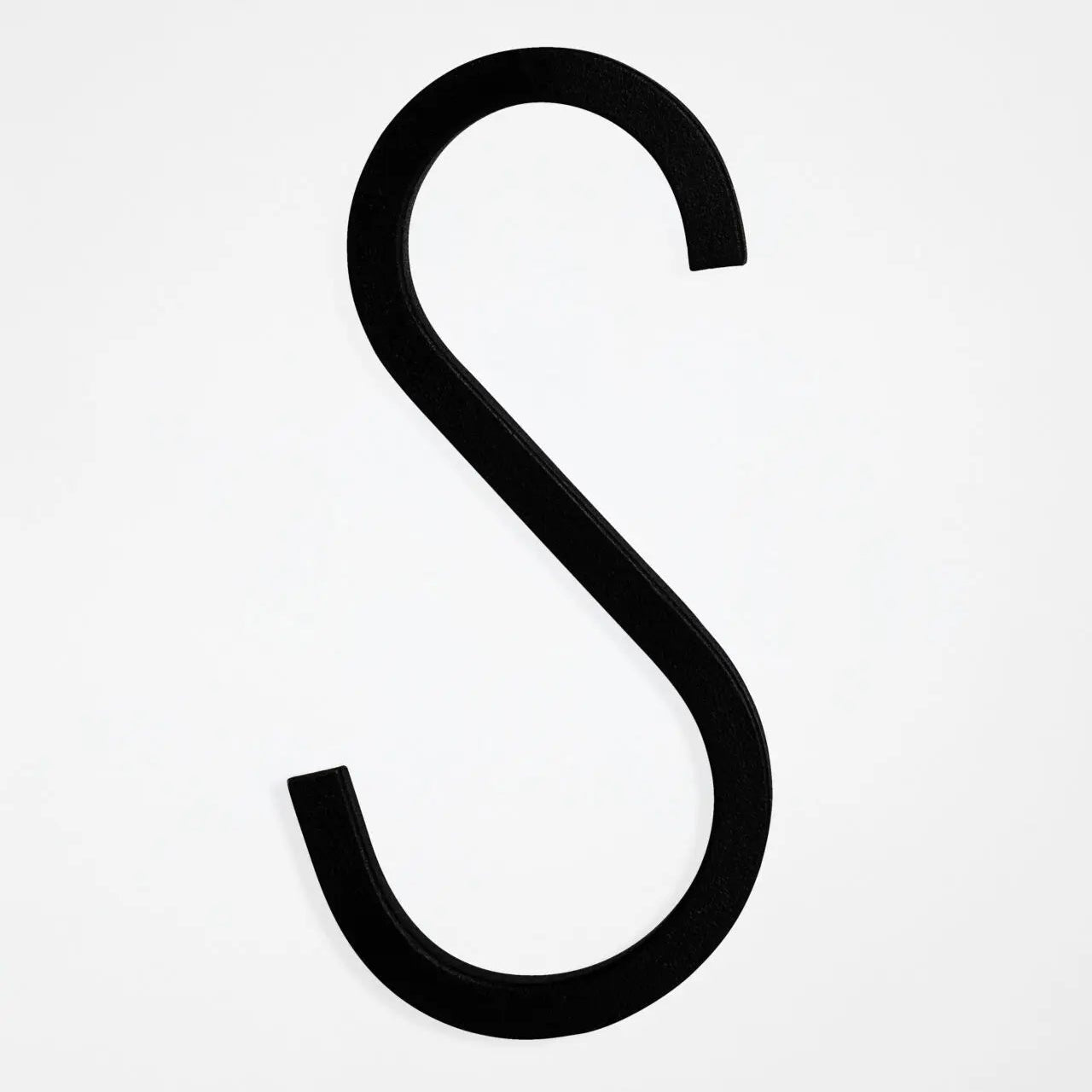 Black Metal Chunky S Hook