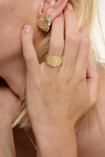 Load image into Gallery viewer, Revere Ring Gold
