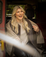 Load image into Gallery viewer, Chalk Tom Blanket Chocolate and Caramel
