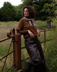 Jane Triangle Scarf Dark Biscuit