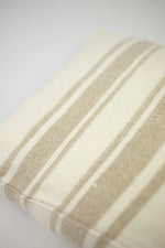 Load image into Gallery viewer, Benoit Linen Cushion 40cmx70cm
