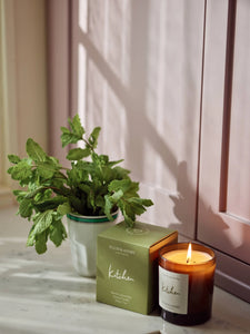 Kitchen Candle Tomato Leaf & Bay