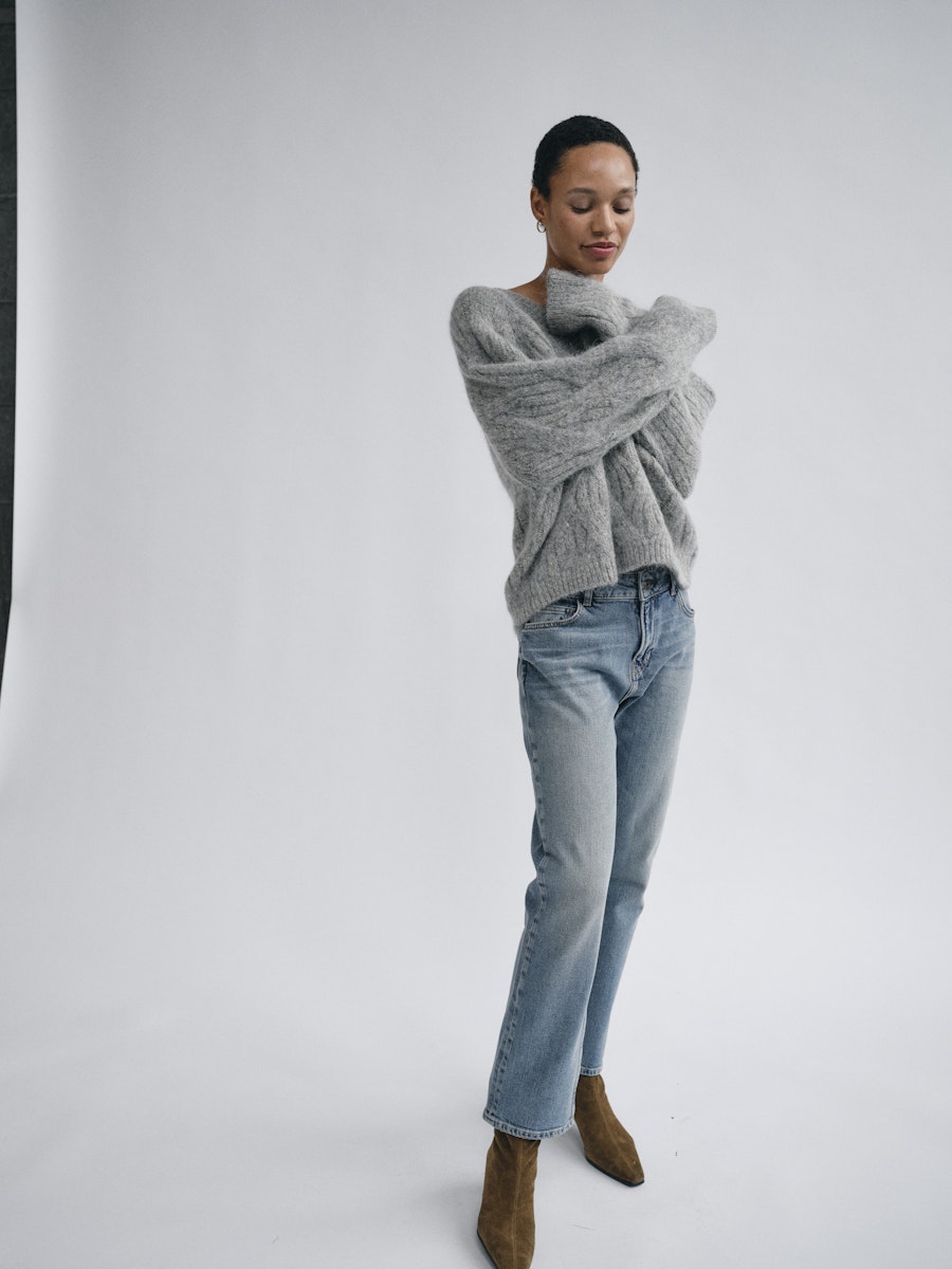 MosMosh Unnur Hale V Neck Jumper