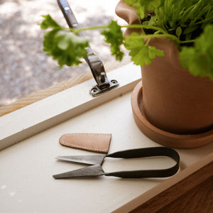 Herb Snippers with Leather Case