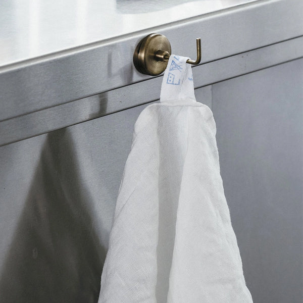 MAGNETIC BRASS HOOK