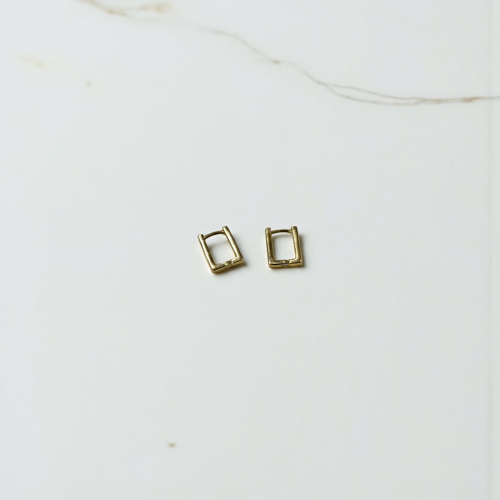 PL-124a Square Huggie Hoops Gold