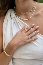 Load image into Gallery viewer, Lysar Gold Ring with Pearl
