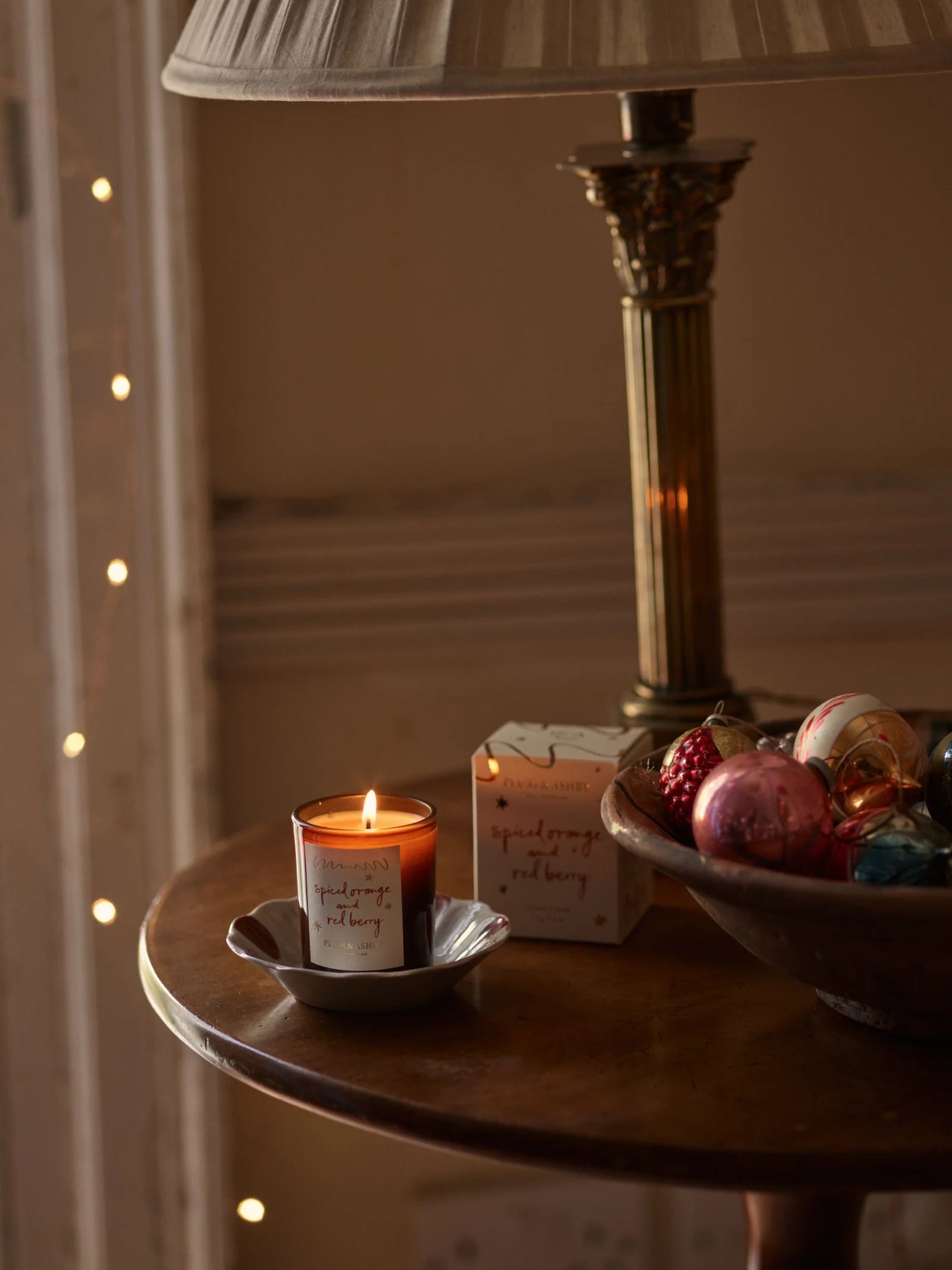 SPICED ORANGE AND RED BERRY VOTIVE CANDLE