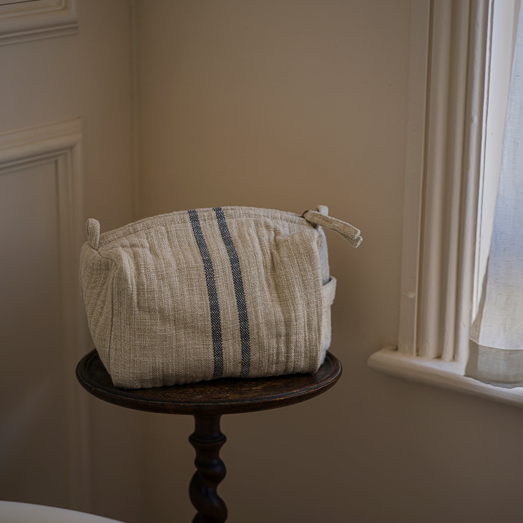 Linen Washbag Blue Stripe Large