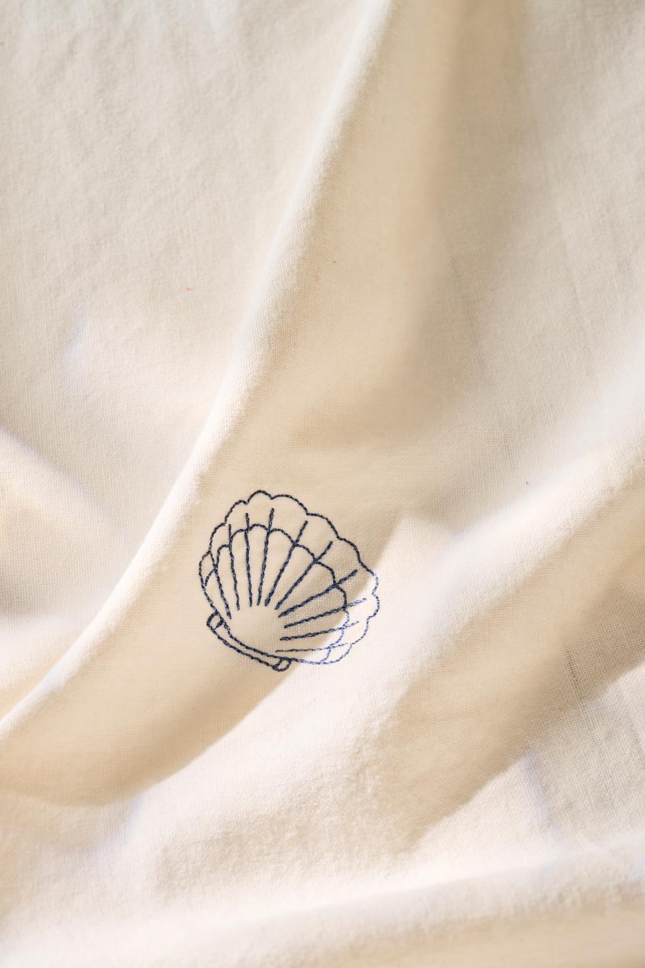Tablecloth Atlantis Embroidery Square 150 x 150