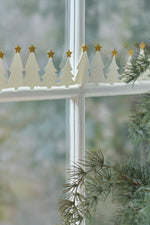 Load image into Gallery viewer, Paper Table or Window Garland Christmas Tree Design
