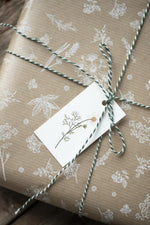 Load image into Gallery viewer, Roll of String Green/White
