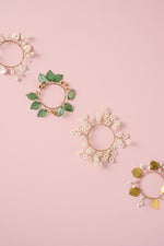 Load image into Gallery viewer, Wire and Brass Leaf Bead Mini Wreath Napkin Ring
