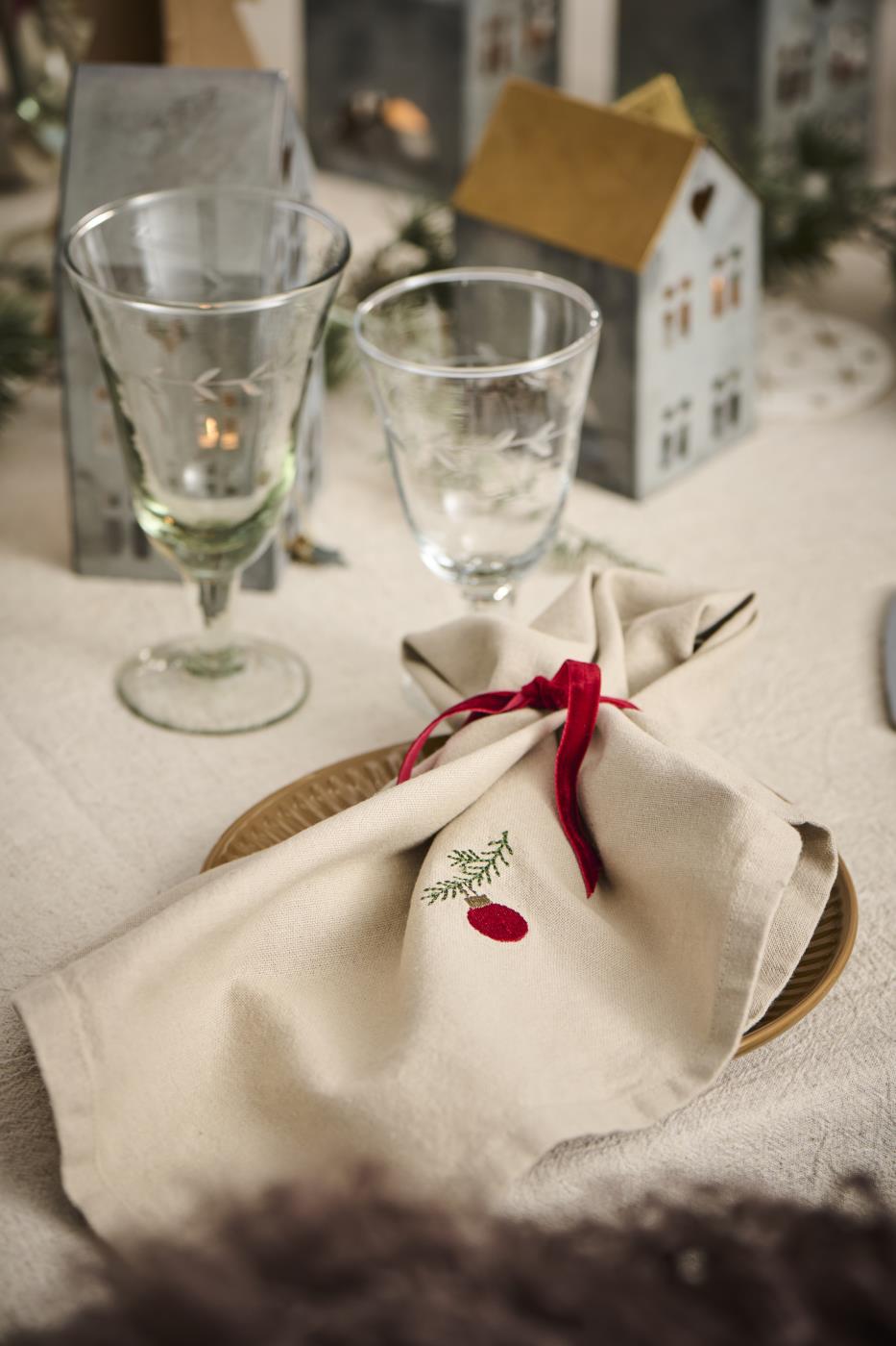Napkin with Christmas Ornaments Embroidered Design