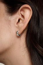 Load image into Gallery viewer, Earth Earrings Small Silver
