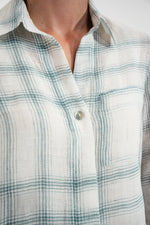 Load image into Gallery viewer, Mat de Misiane Cyclate Checked Shirt Blue
