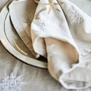 COTTON TABLE RUNNER WITH SNOWFLAKE EMBROIDERY
