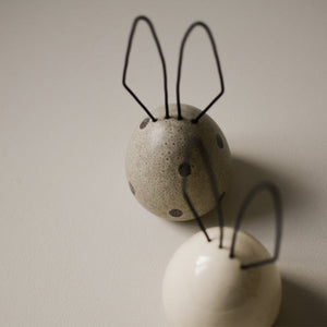 CERAMIC RABBIT EASTER DECORATION VANILLA 18CM