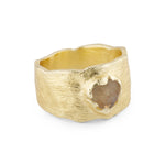 Load image into Gallery viewer, Elanor Wide Ring Labradorite Gemstone
