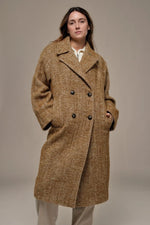 Load image into Gallery viewer, Mat De Misaine Falcon Coat Mordore Fantais
