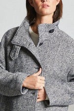 Load image into Gallery viewer, Mat de Misaine Fultot Coat Limbe Fantaisie
