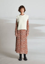 Load image into Gallery viewer, Mat de Misaine Tadi Knitted Vest Calcaire

