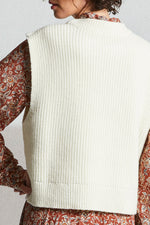 Load image into Gallery viewer, Mat de Misaine Tadi Knitted Vest Calcaire
