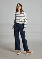 Load image into Gallery viewer, Mat De Misaine Taki Jumper Calcaire Arctique Stripe
