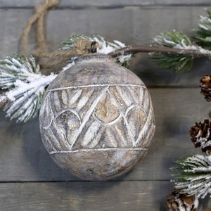 WOODEN CARVED BALL DECORATION DESIGN 2