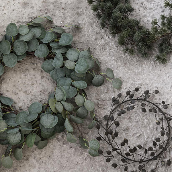 FAUX EUCALYPTUS WREATH 55CM