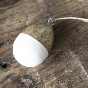 MANGO WOOD HANGING EGG WHITE DIPPED